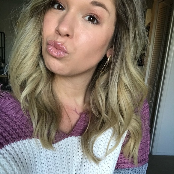 Meet your Posher, Brittany - Picture 1 of 5